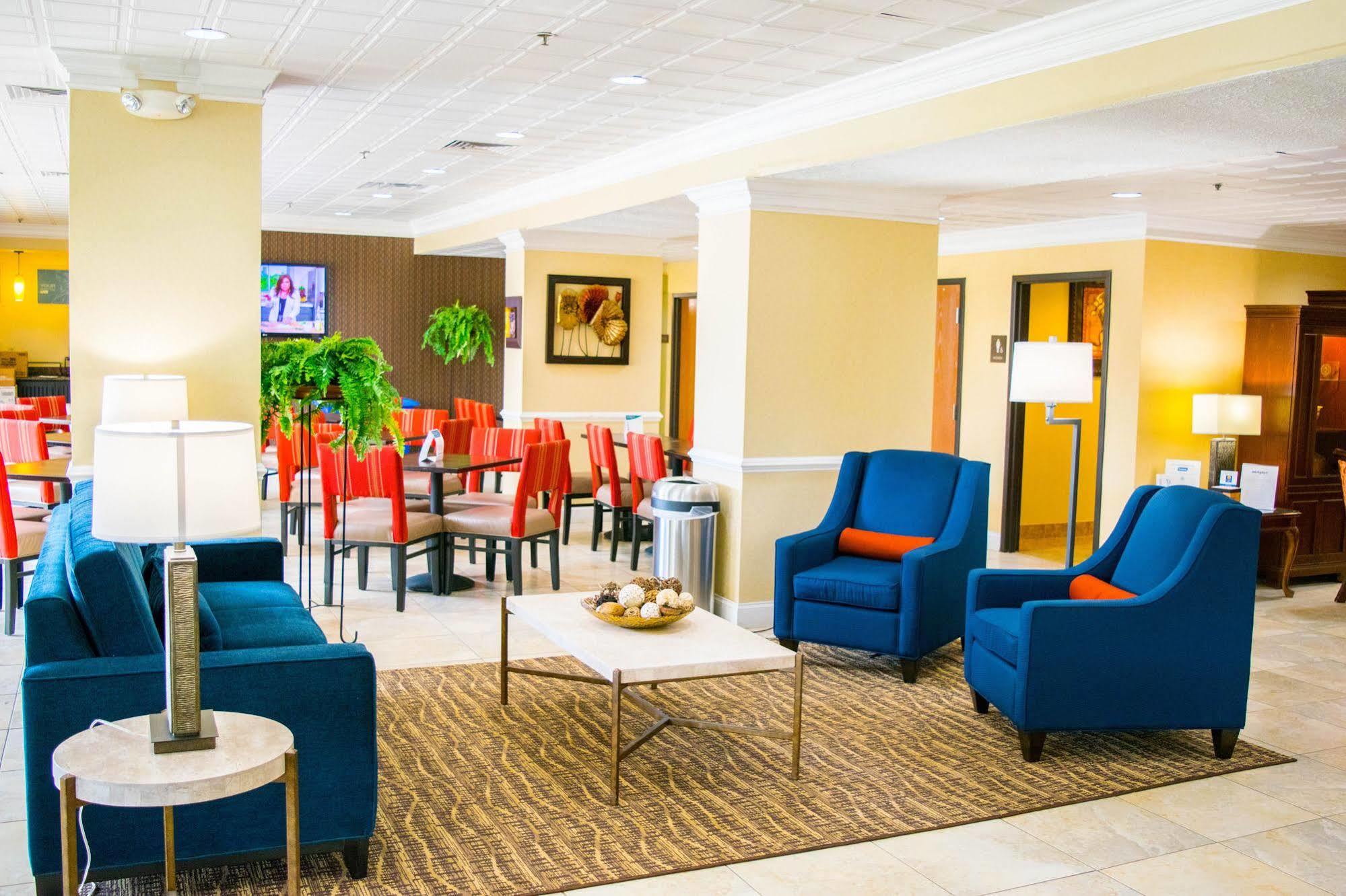 Comfort Inn Cranberry Twp Cranberry Township Exterior photo
