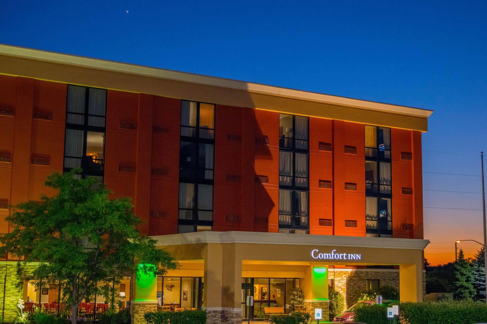 Comfort Inn Cranberry Twp Cranberry Township Exterior photo